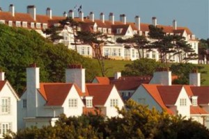 Lands of Turnberry Apartments and Cottages Image