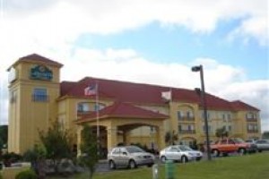 La Quinta Inn & Suites Prattville voted 3rd best hotel in Prattville