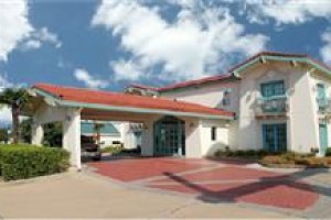 La Quinta Inn Clute/Lake Jackson voted 3rd best hotel in Clute