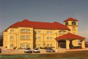 La Quinta Inn & Suites Cedar Hill voted  best hotel in Cedar Hill