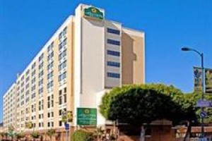 La Quinta Inn & Suites LAX Image
