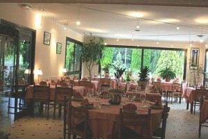 L'Arberet voted  best hotel in Vendays-Montalivet