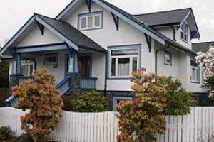 Lavender House Bed & Breakfast New Westminster Image