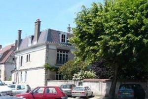 Le Belvedere des Remparts voted  best hotel in Langres