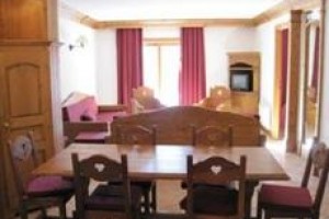 Le Cristal d'Argentiere Apartments Image