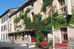 Le Dristan Hotel Saint-Floret voted  best hotel in Saint-Floret