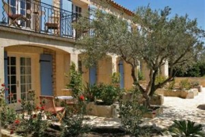 Le Mas d'Aigret voted 5th best hotel in Les Baux-de-Provence