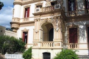 Le Roussillon Image