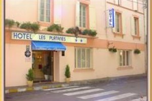 Les Platanes Hotel Villeneuve-sur-Lot voted 2nd best hotel in Villeneuve-sur-Lot