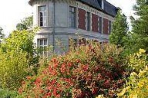 L'Hostellerie Du Chateau d'Aubry-du-Hainaut voted  best hotel in Aubry-du-Hainaut