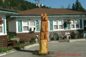 Lido Motel voted 8th best hotel in Radium Hot Springs