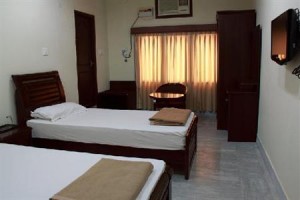 Lloyds Guest House Chennai Image