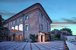 Locanda del Sant'Uffizio voted  best hotel in Penango