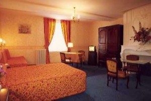 Logis de l'Ecu voted  best hotel in Montbard