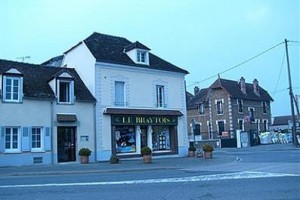 Logis Hotel Le Braytois Bray-sur-Seine Image
