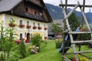 Loitzbauer Ferienwohnungen Abersee voted 10th best hotel in Abersee