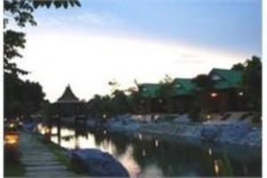 Long Lake Hillside Resort voted 6th best hotel in Bang Lamung