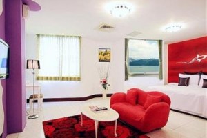 Love Home Pier Inn Nantou City Image