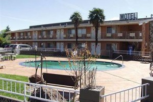 M Star Hotel voted 3rd best hotel in Red Bluff