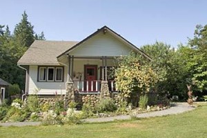 Malahat Farm Heritage Retreat Image
