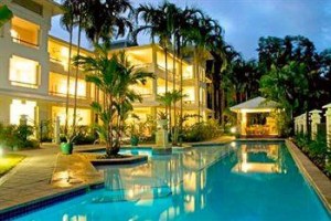 Mandalay & Shalimar Luxury Beachfront Apartments voted 2nd best hotel in Port Douglas