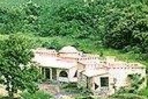 Maneland Jungle Lodge voted  best hotel in Sasan Gir