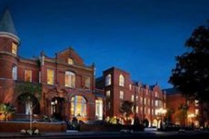 Mansion on Forsyth Park Autograph Collection voted 8th best hotel in Savannah