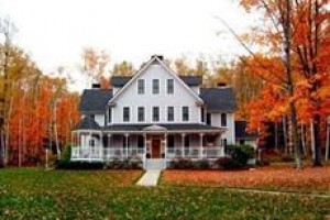 Maple Leaf Inn Barnard voted  best hotel in Barnard