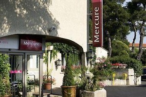Mercure Carcassonne Porte de la Cite voted 2nd best hotel in Carcassonne
