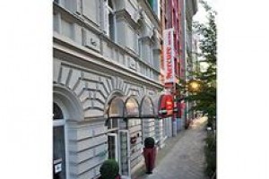 Mercure Hotel & Residenz Berlin Checkpoint Charlie Image