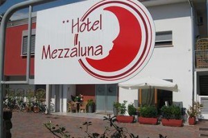 Hotel Mezzaluna Image