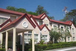 Microtel Inn & Suites Tarlac voted  best hotel in Tarlac