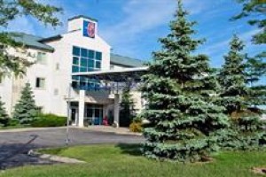 Motel 6 Toronto West - Burlington / Hamilton voted 7th best hotel in Burlington