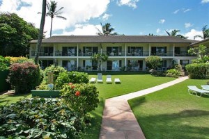 Napili Surf Beach Resort voted  best hotel in Napili-Honokowai