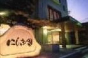 Nishikien voted 2nd best hotel in Mimasaka