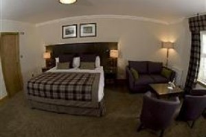 Old Loans Inn voted  best hotel in Troon