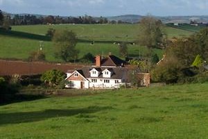 Orway Crescent Farm Bed and Breakfast Cullompton Image