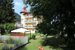 Park Hotel Bellevue Toblach voted  best hotel in Dobbiaco