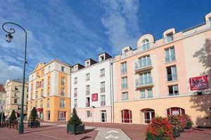 Park & Suites Maisons-Laffitte voted  best hotel in Maisons-Laffitte