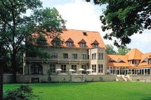 Parkhotel Unter Den Linden voted  best hotel in Halberstadt