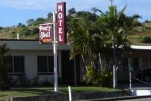 The Pearly Shell Motel voted 4th best hotel in Bowen
