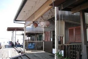 PG Chew Jetty Homestay Image