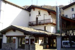 Piccolo San Bernardo voted 10th best hotel in La Thuile