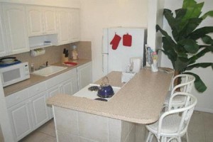 Pineapple Place Apartment Homes Pompano Beach Image