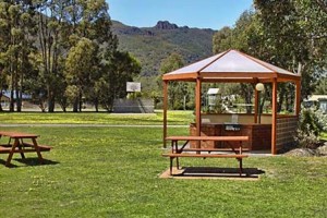 Pinnacle Holiday Lodge voted 5th best hotel in Halls Gap