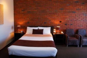 Ploughmans Motor Inn voted 6th best hotel in Horsham 