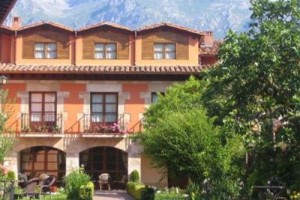 Posada Laura Hotel Camaleño voted 8th best hotel in Camaleno