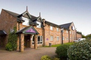 Premier Inn Sale (England) voted 3rd best hotel in Sale 
