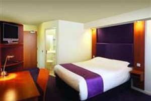 Premier Inn West Huddersfield voted 4th best hotel in Huddersfield