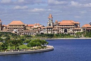 Pullman Putrajaya Lakeside voted 3rd best hotel in Putrajaya